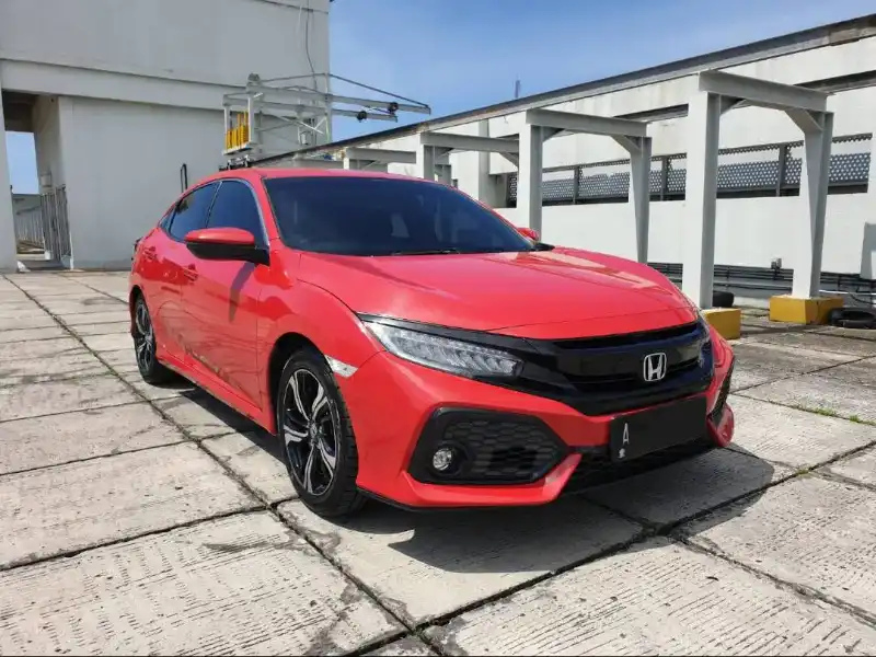 Honda Civic Hatchback (2019) - adasale
