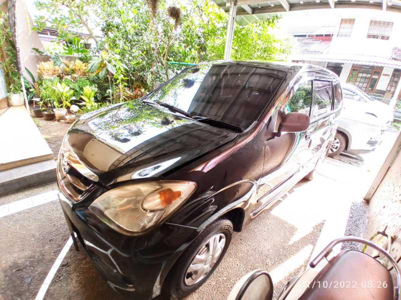 Daihatsu Xenia (2010) - adasale