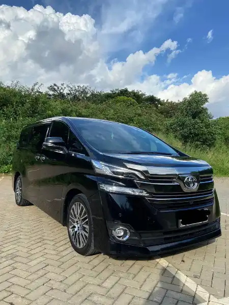 Toyota Vellfire (2015) - adasale