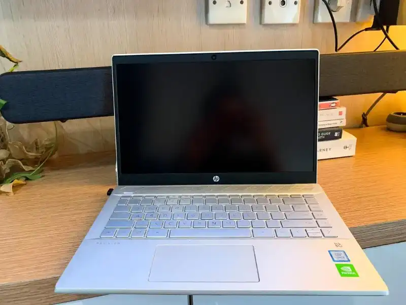 Laptop HP Pavilion 14 i5 8th Gen - adasale