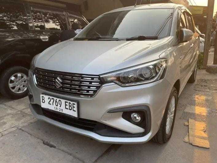 ERTIGA GX METIC 2018 - adasale