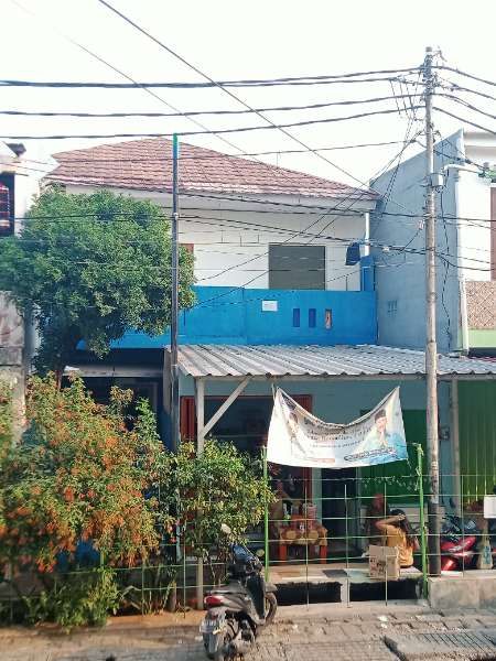 Jual rumah dan 6 kamar kos - adasale