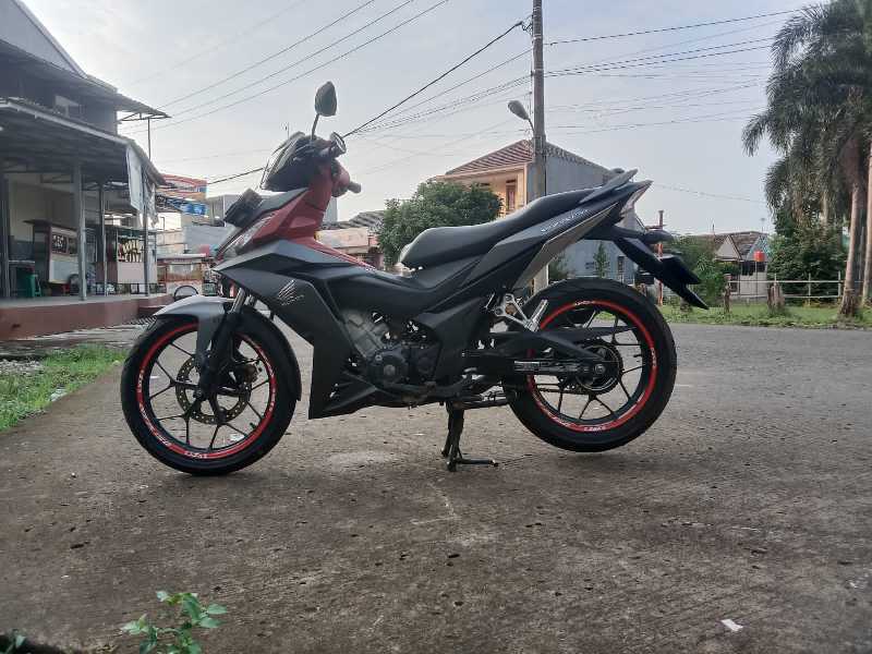 SUPRA GTR PLAT B DEPOK PAJAK HIDUP DP 1,5JT - adasale