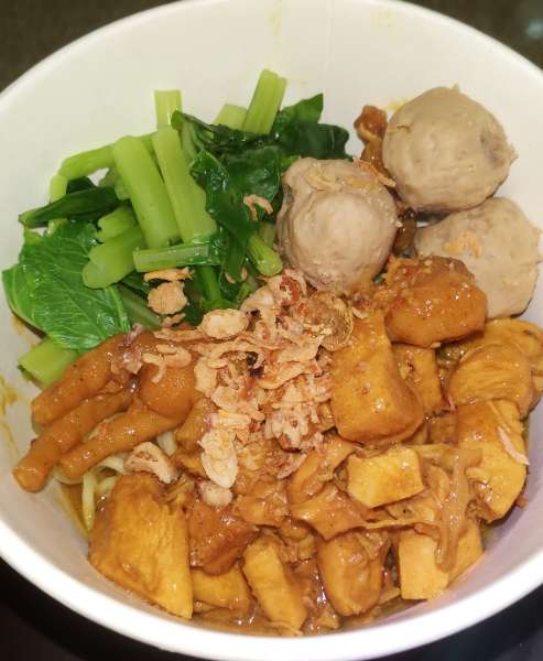 Mie Ayam Cheker Trawas - adasale