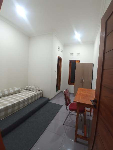 KOS PUTRA ANGGREK RING ROAD BARAT - adasale