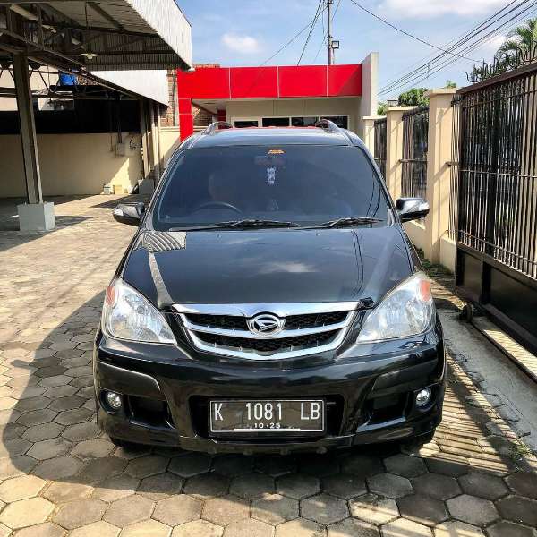daihatsu xenia Li sporty 2010 hitam mt - adasale