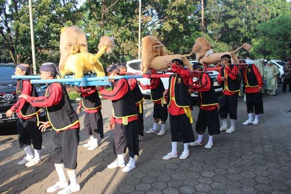 Grup Sisingaan Galuh Rakasiwi - adasale