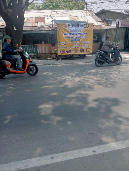 Warung makan alam sunda - adasale