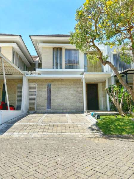 Rumah GREEN HILL Citraland , Surabaya Barat - adasale