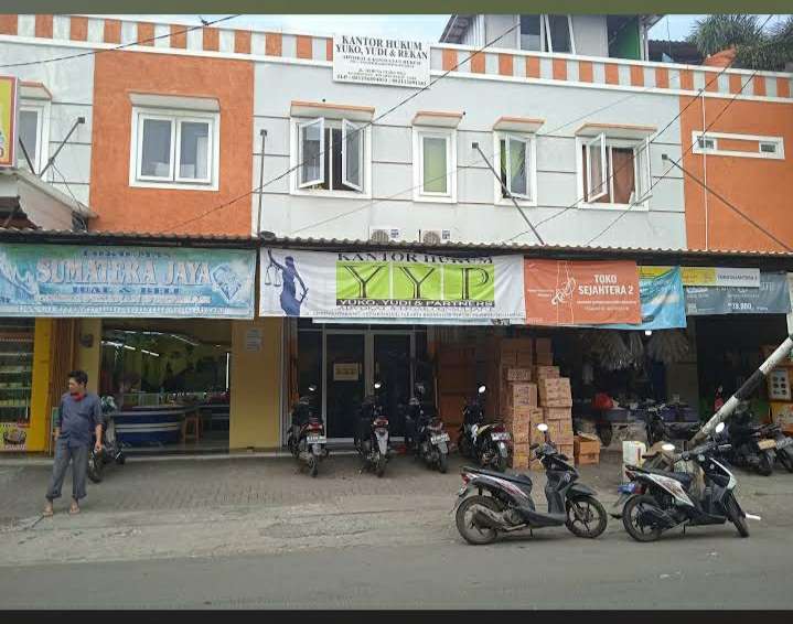 Ruko Di Meruya Utara - adasale