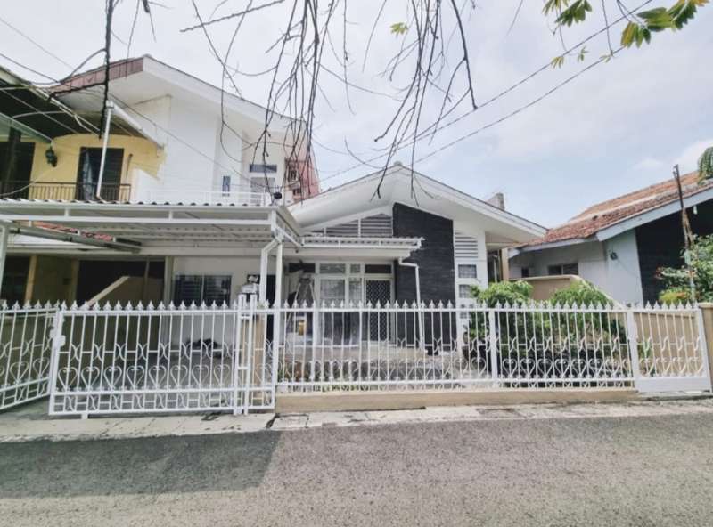 Rumah Dijual di Tomang Jakarta Barat - adasale