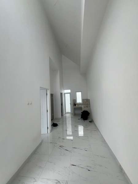 Rumah Bagus SHM Harapan Indah, Bekasi - adasale