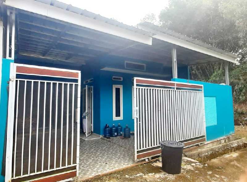 Rumah Hook Rapi Full Furnished Bedahan Depok - adasale