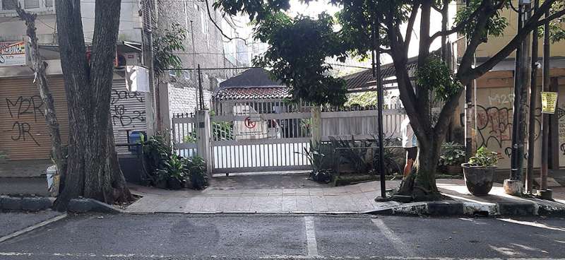 Rumah Hitung Tanah di Jl. Ir. H. Juanda Dago Bdg - adasale