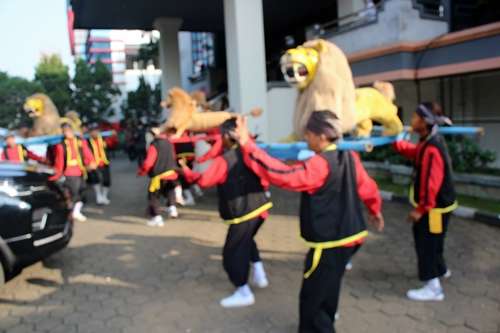 Grup Sisingaan Suryadilaga - adasale