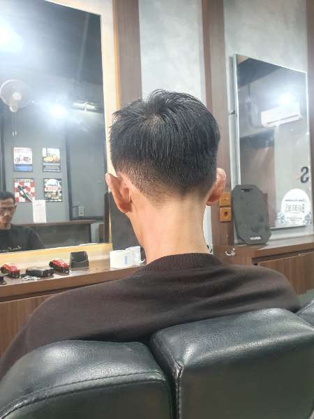 CUKUR RAMBUT CUMA 45RIBU SAJA - adasale