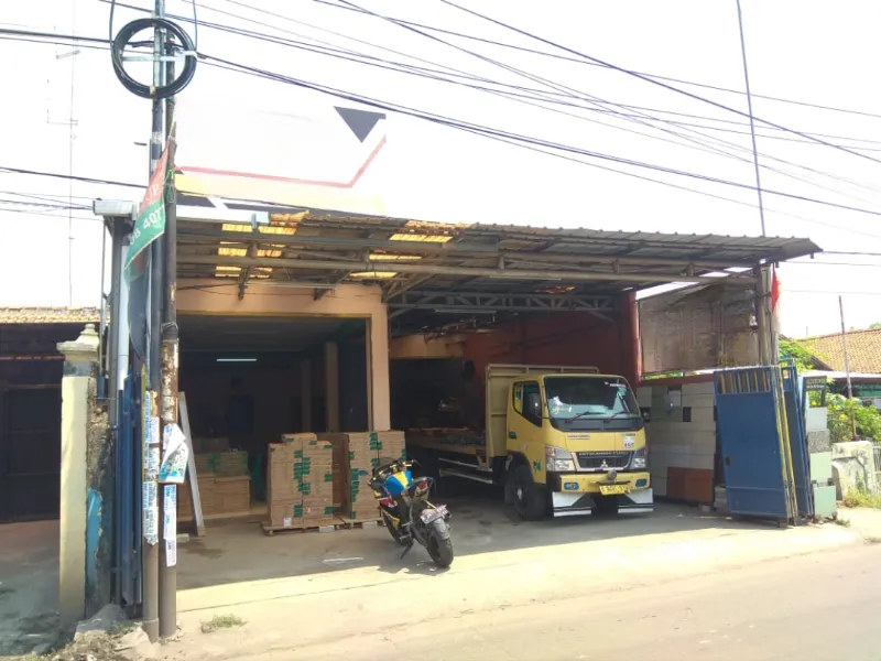 Tempat Usaha di Raya Tarumajaya, Kabupaten Bekasi - adasale