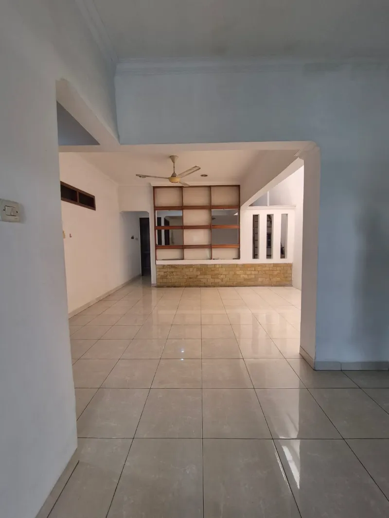 Dijual Rumah Taman Alfa Indah Jakarta Barat - adasale