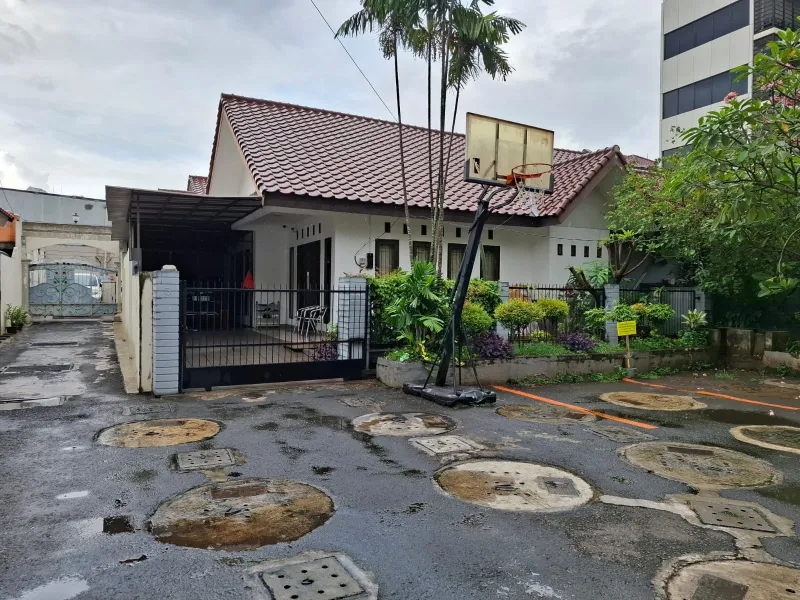 Dijual Rumah di Jalan Keuangan, Jakarta Selatan - adasale