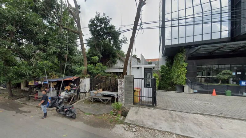 Rumah Hitung Tanah Jl Bali Gubeng Surabaya Pusat - adasale