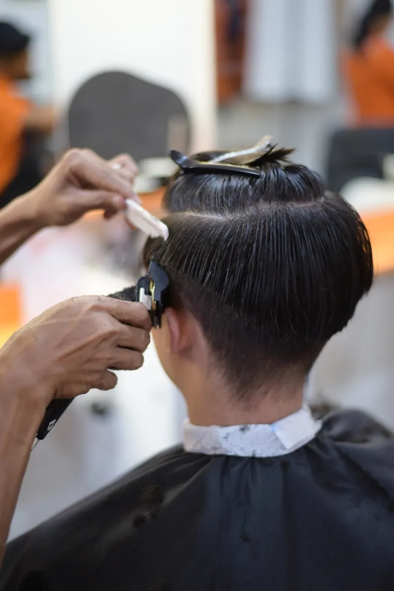 TRIM FUTURISTIC, CONFIDENCE NEXT-LEVEL! - adasale