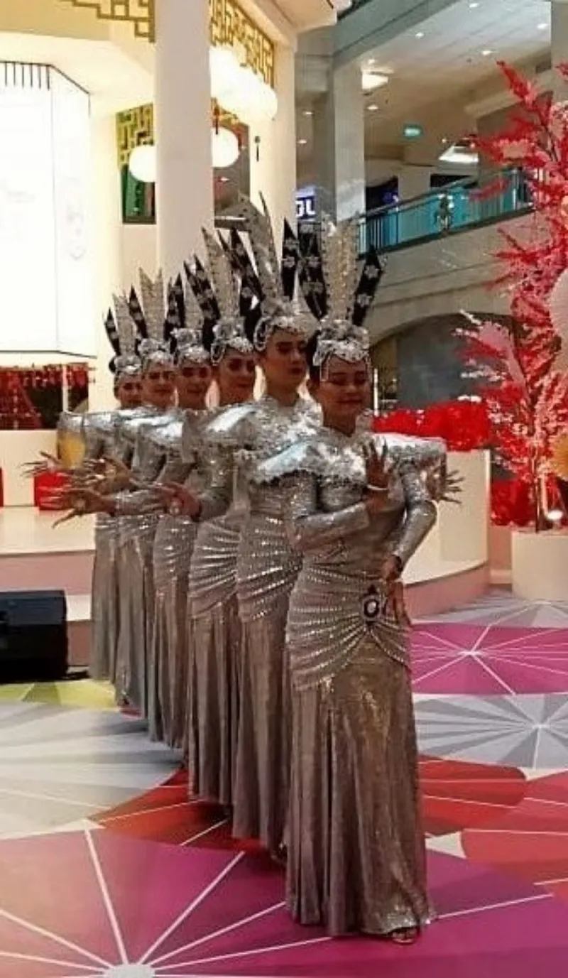 Tari 1000 Tangan Studio 10 - adasale