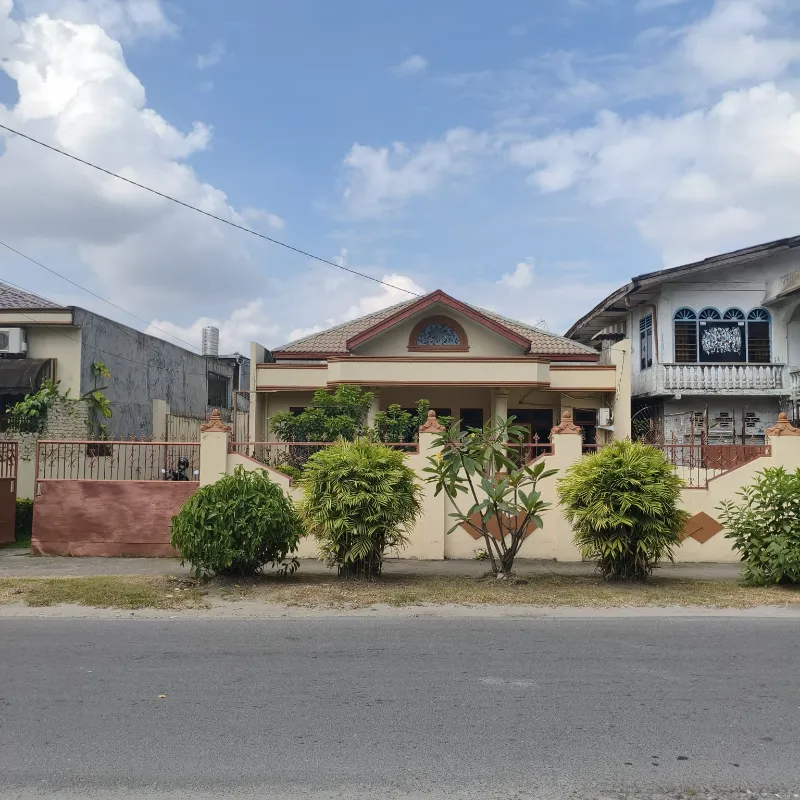 DIJUAL RUMAH MURAH STRATEGIS MEDAN TIMUR - adasale