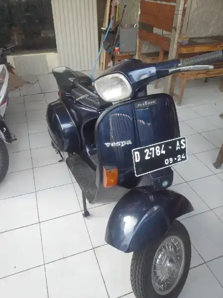 ECLUSIF 2 Asli plat D 1992 - adasale