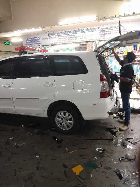 Kaca Film Mobil Toyota Avanza - adasale