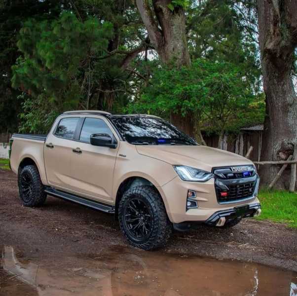 ISUZU Mu-x dan D-Max  - adasale