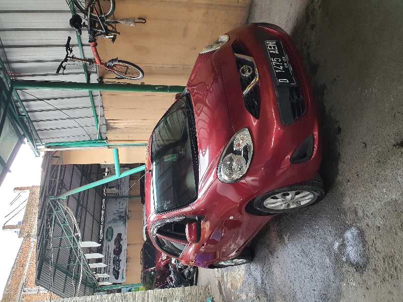 Dijual Nissan March 1.2L AT 2016 - adasale