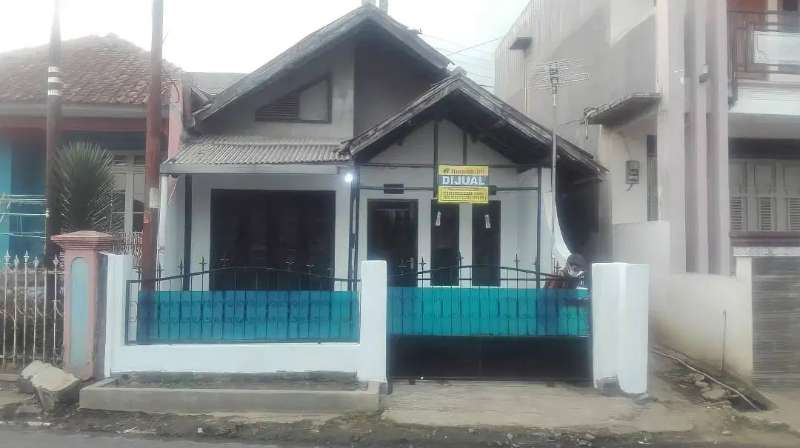 Dijual Rumah Lokasi Strategis Kab. Garut Darajat - adasale