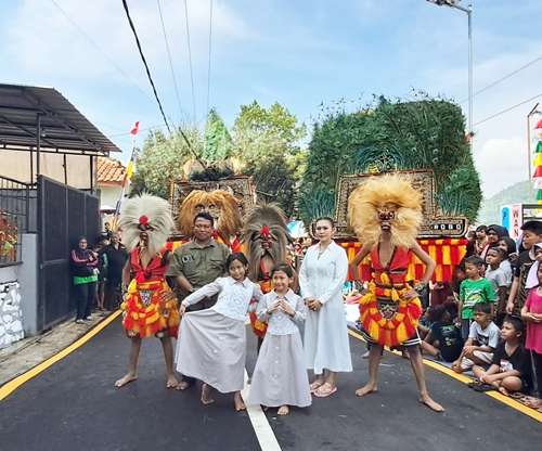 Sanggar Reog Ponorogo Pak Jarwo - adasale