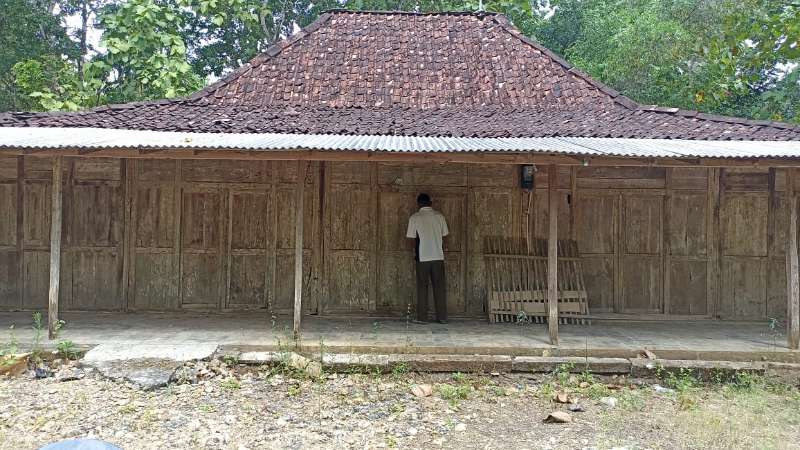 Rumah Limasan - adasale