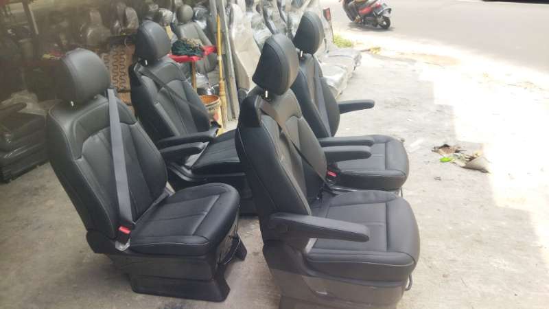 Jok staria bisa untuk pemasangan di Toyota haice - adasale