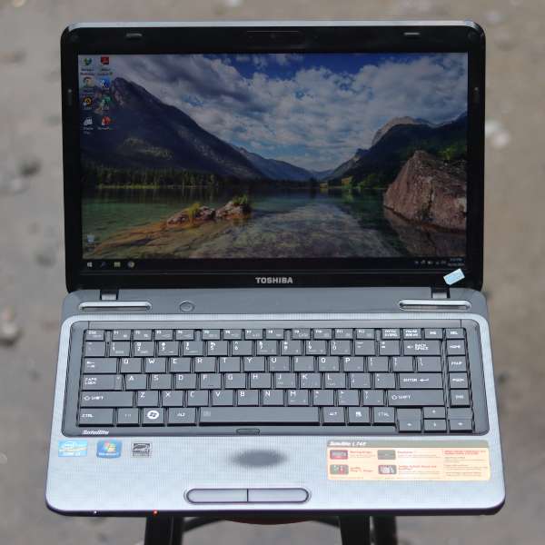 LAPTOP SECOND TOSHIBA L745 CORE i3 - adasale