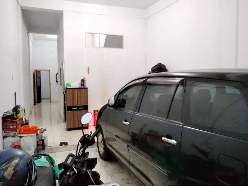 Rumah 3 Lantai Komplek Pukat I Junction - adasale