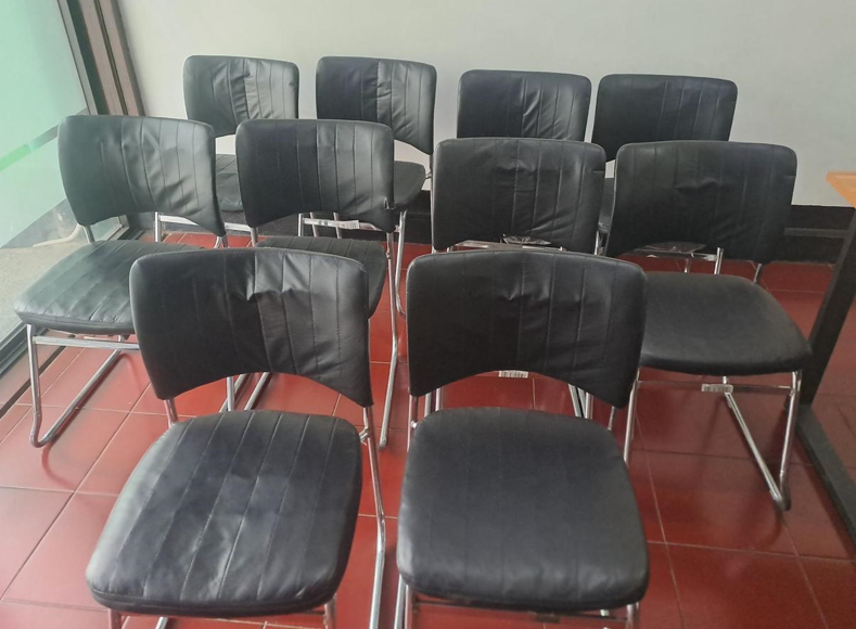 Di Jual Kursi Tanpa Roda ( Second ) - adasale