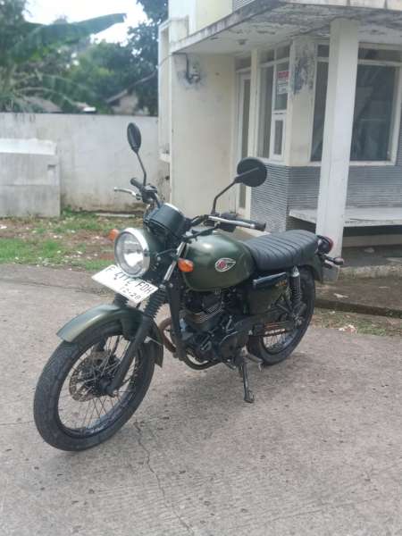 KAWASAKI W175 SE 2018 HIJAU F KABUPATEN PAJAK ON - adasale