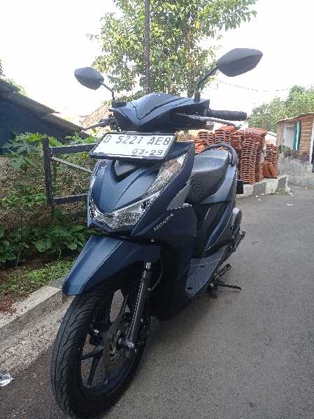 honda beat deluxe cbs iss tahun 2024 - adasale