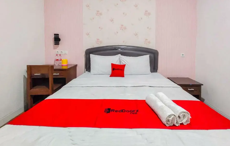 Rekomendasi Hotel Reddoorz Alun Alun nganjuk - adasale