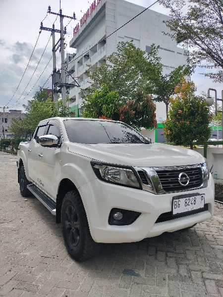 Nissan Navara SL 4x4 2018 Pemakaian 2019 - adasale