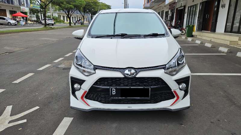 Toyota Agya TRD Sportivo matic tahun 2021 - adasale