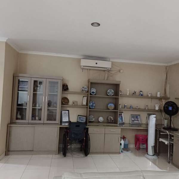Di Jual Rumah Di Daerah Taman Modern  - adasale