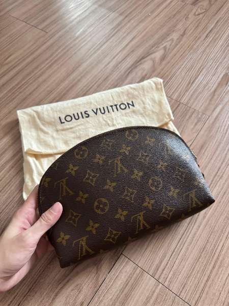 PRELOVED LOUIS VUITTON BAG COSMETIC POUCH - adasale