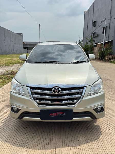 Innova V 2.0 matic murah 2014 - adasale
