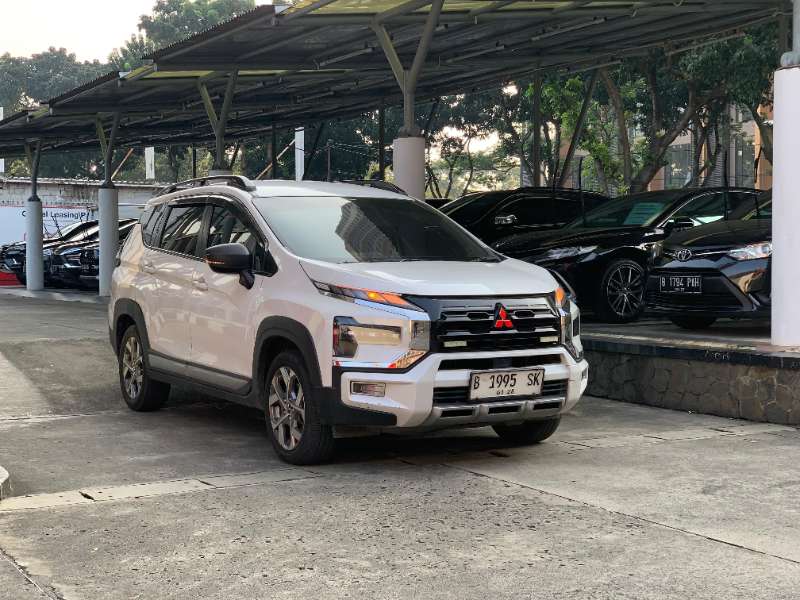 Mitsubishi Xpander 1.5L Cross AT 2022 - adasale