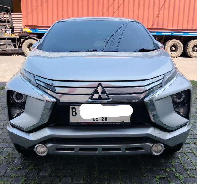 Mitsubishi Xpander ultimate Ltd 1.5 AT - adasale