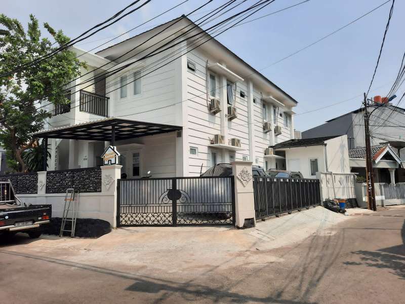 Dijual Cepat (BU) Kos2an dengan lokasi Premium, - adasale