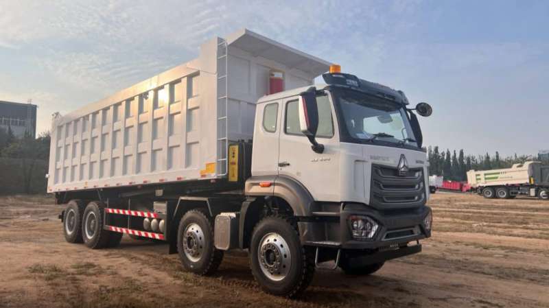Howo Sinotruk 8x4 NX-400 - Retarder - adasale
